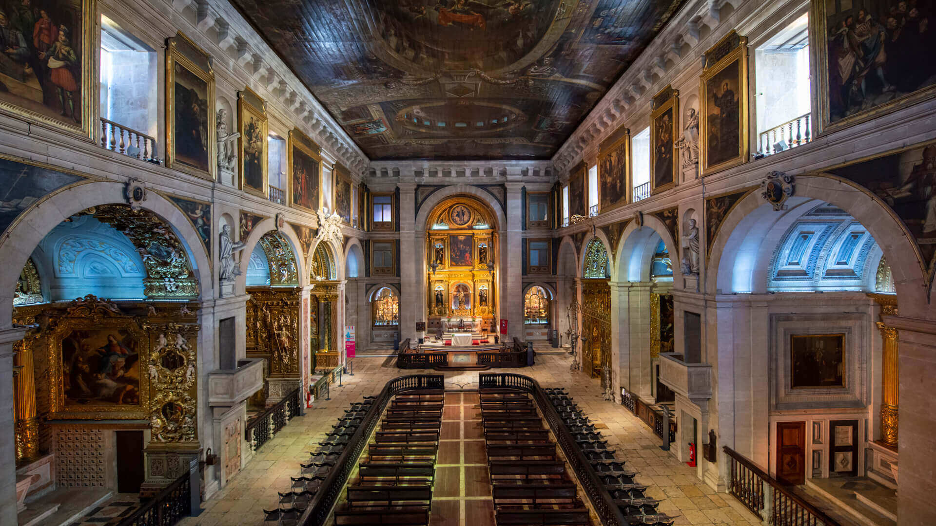 vista interior da igreja de são roque