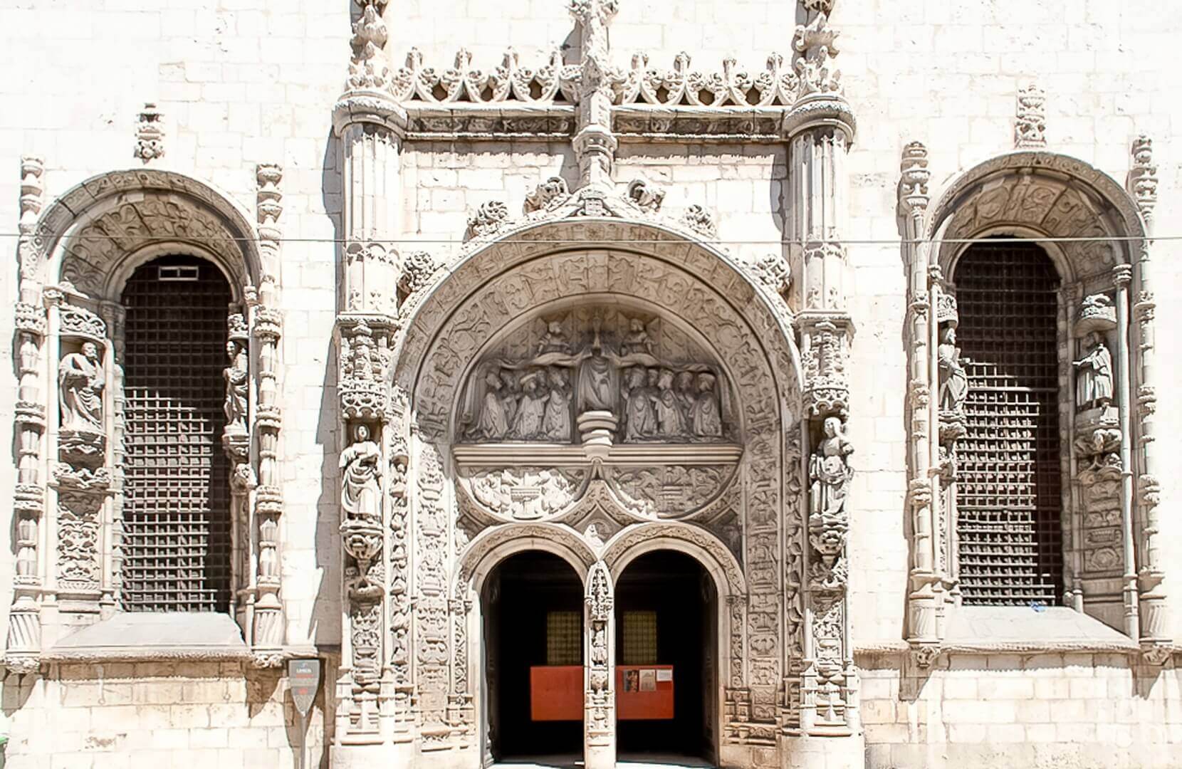 Pórtico da antiga Igreja da Misericórdia de Lisboa