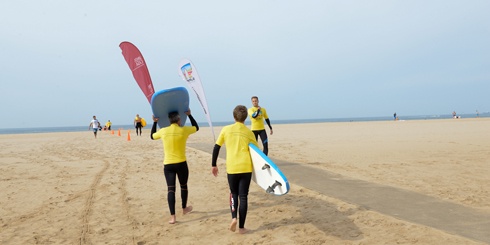 Surf Adaptado arranca na Meia Praia