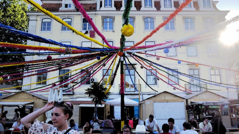 Este ano as festas não saem à rua, mas continuam nas memórias de Lisboa