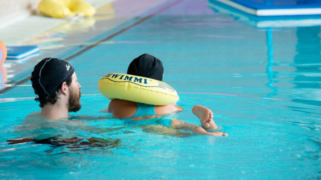 CMRA Fisioterapia dentro de água
