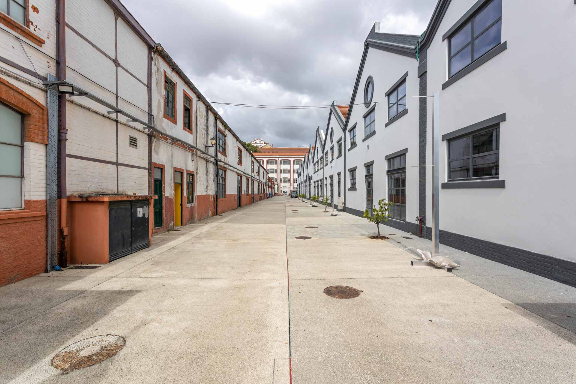 Mitra - Espaço Exterior