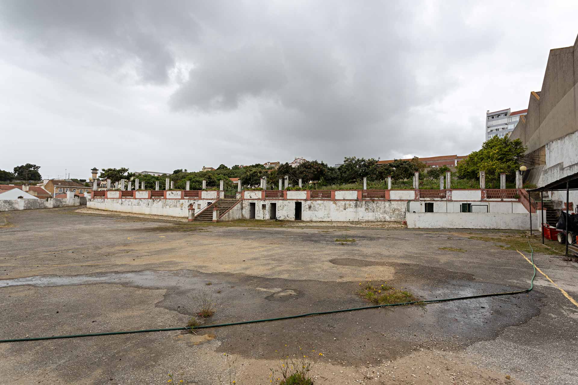 Mitra - Espaço Exterior