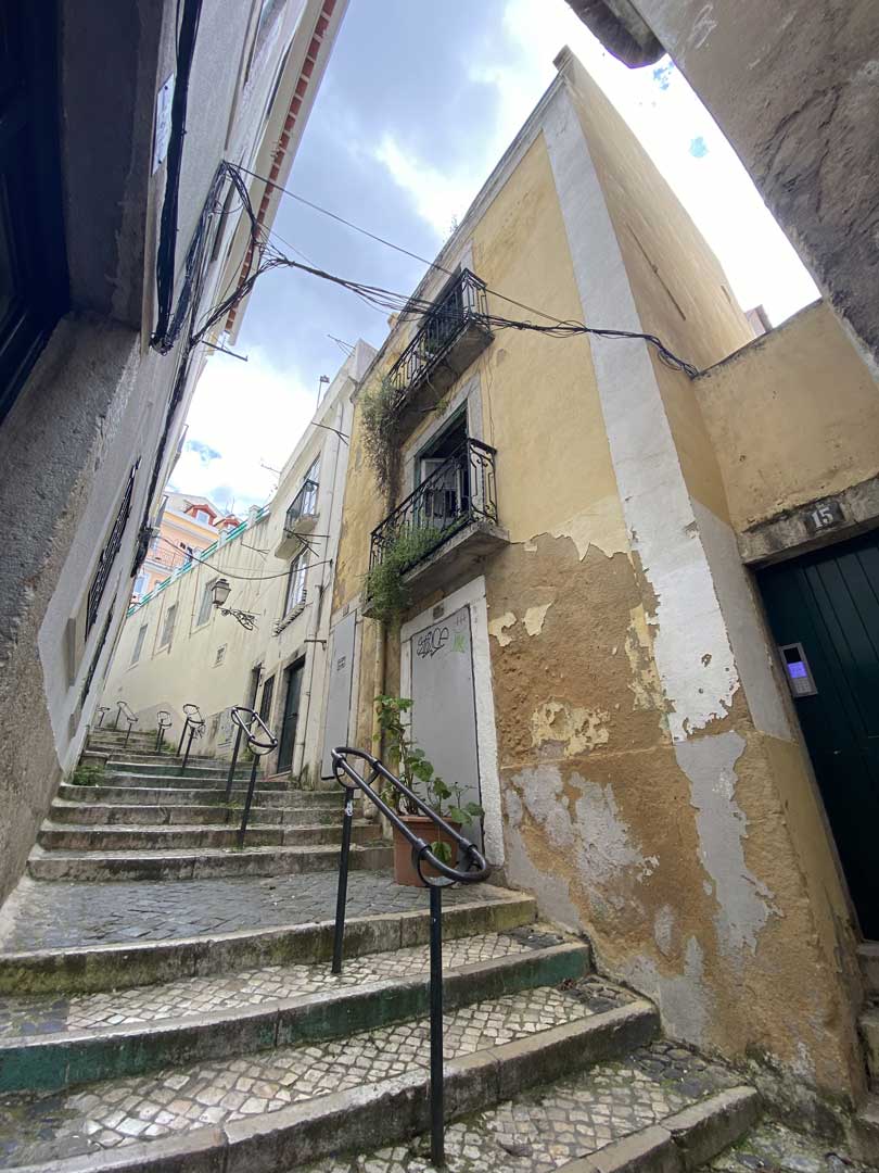Imóvel no Beco dos Lóios