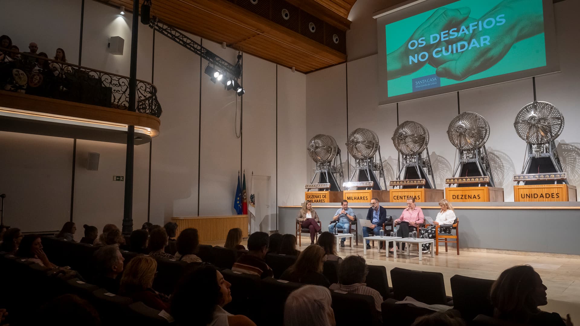 Encontro sobre cuidadores informais na Sala de Extrações