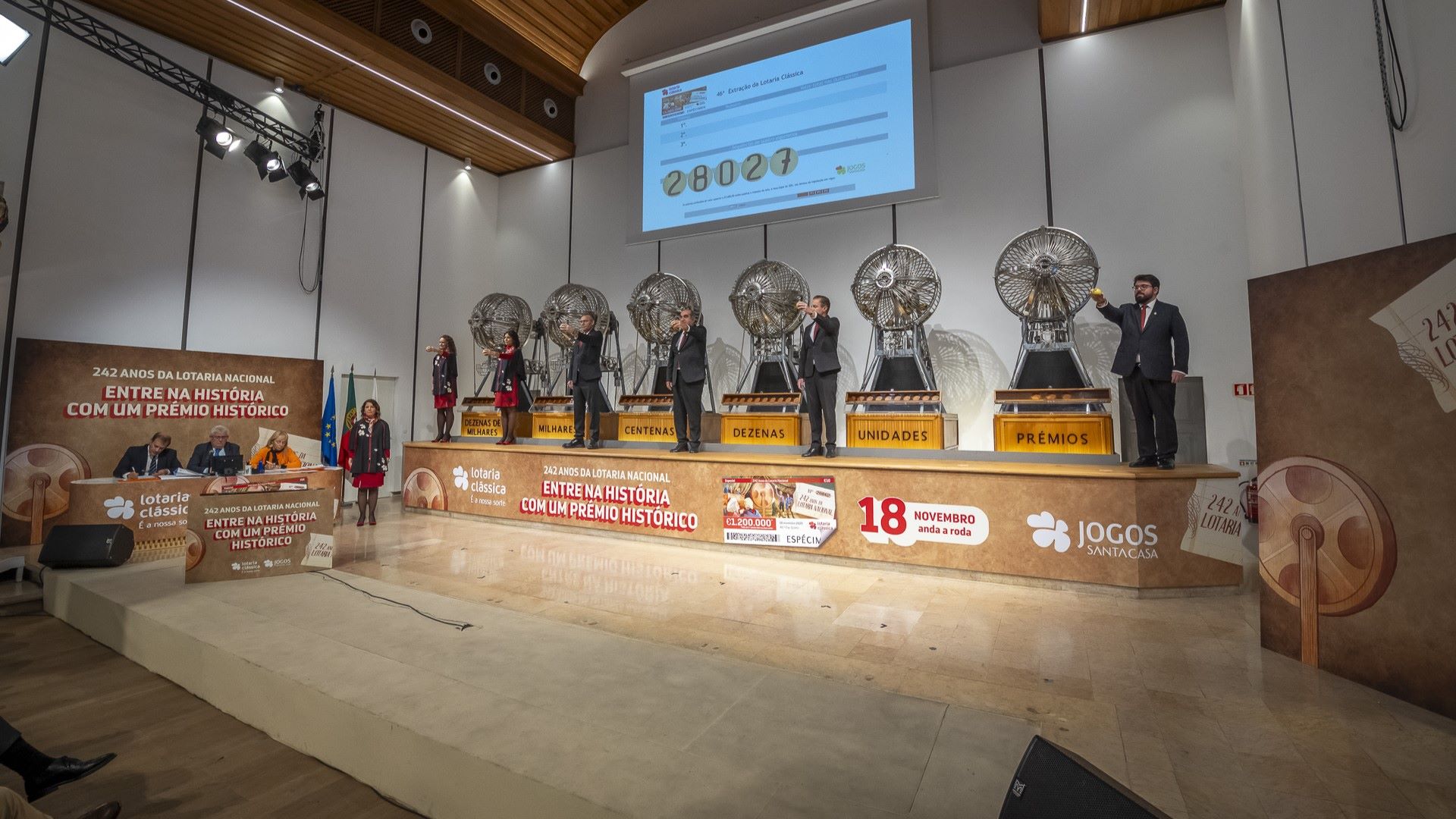 Lotaria Nacional celebra 242 anos com extração especial