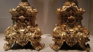 Castiçais de credência