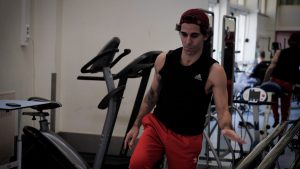 Utente em fisioterapia no CMRA