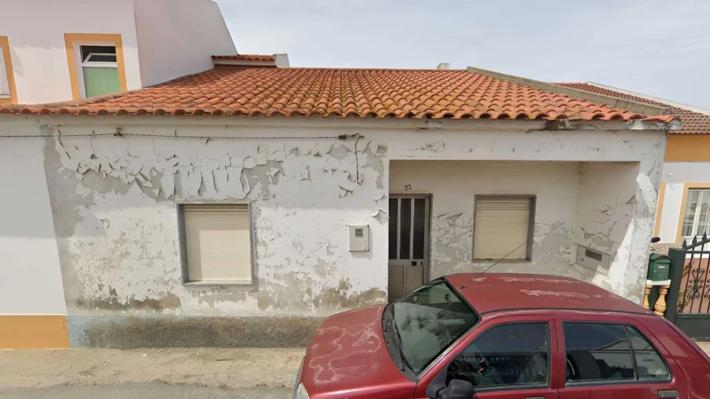 Rua José António Gonçalves, 23