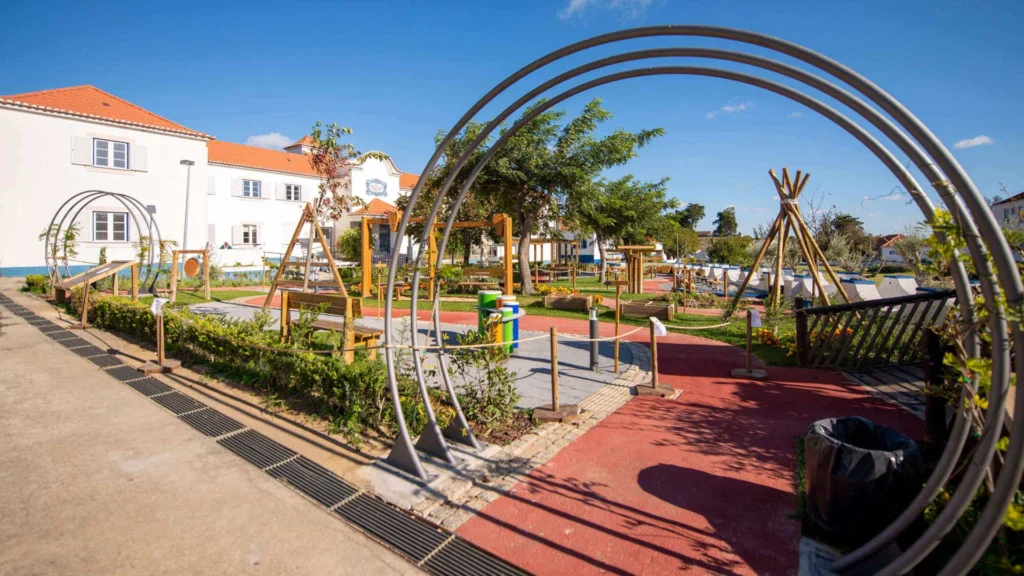 Aldeia de Santa Isabel: A casa de todas as idades