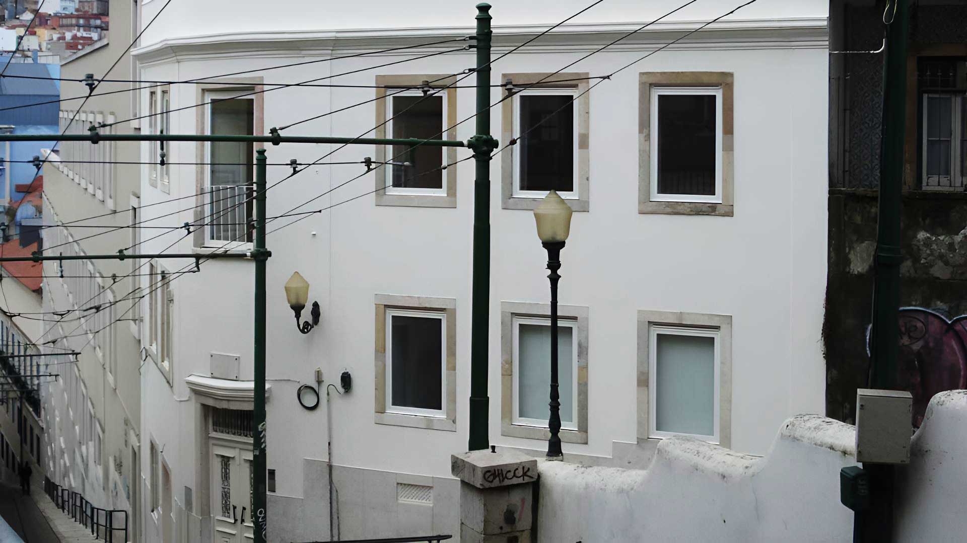 Cç. do Lavra, 11, 2º Dir.