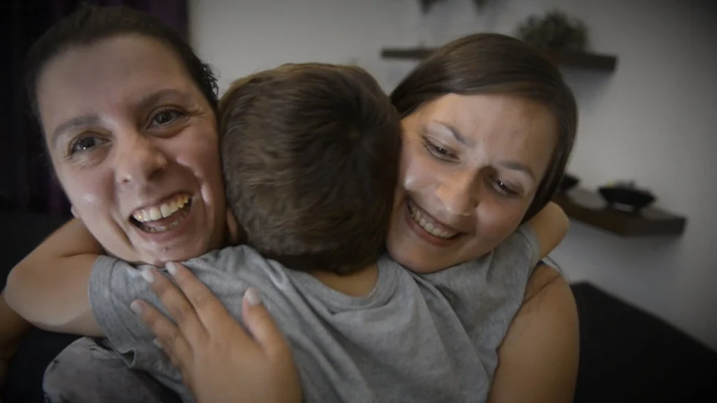 Cuidar dos filhos é cuidar das famílias