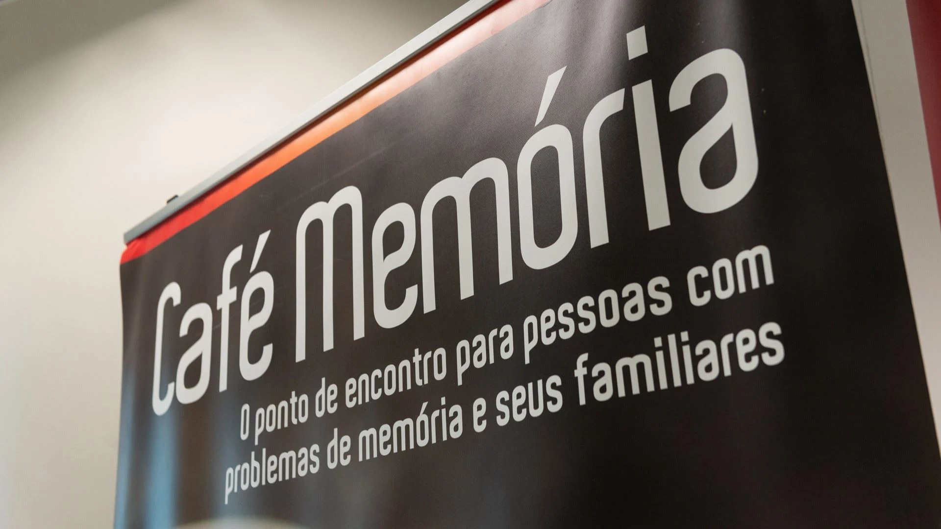 55041446072_2684b45352_o Roll-up a dizer Café Memória