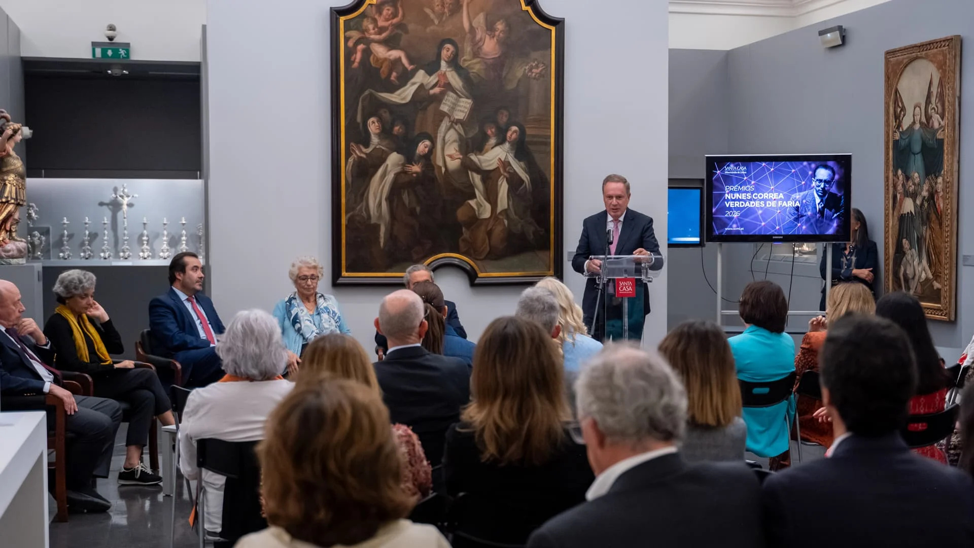 Provedor durante a cerimonia de entrega de prémios no museu de são roque